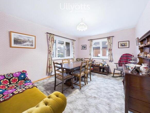 4 bed Detached for sale Image 7