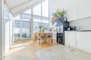 36b, Prescott Place, London SW4 6BU