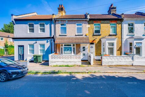 Cemetery Road, London, E7
