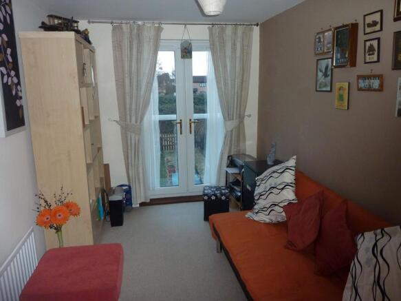 Photo 8