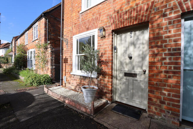 2-bed semi-detached on Church Street, Great Missenden, HP16, £535,000