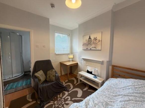 room4.jpg