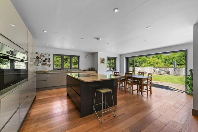 3 - Kitchen, Dini...