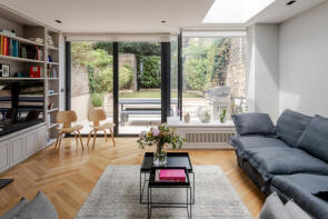 5, Chetwynd Road, London NW5 1BX
