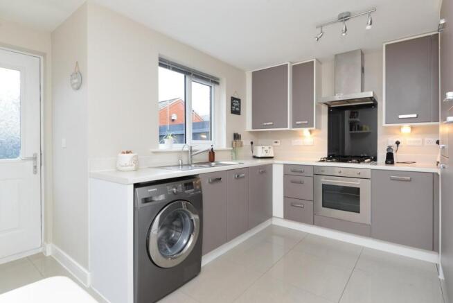 Kitchen/Breakfast Ro