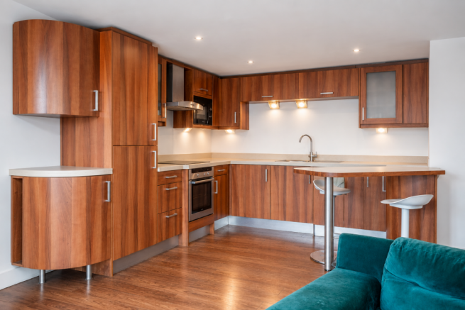 2 bed Apartment for sale Image 5
