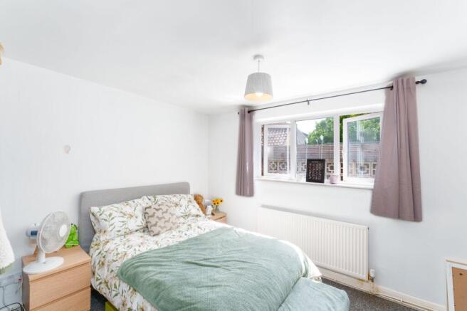 2 bed Semi-Detached for sale Image 6