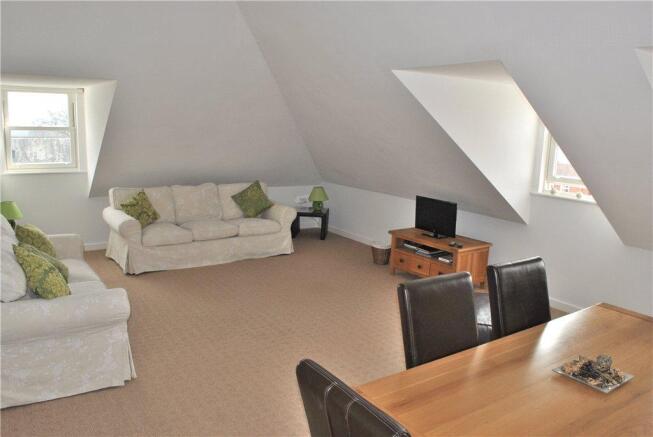 Sitting Room/Dining