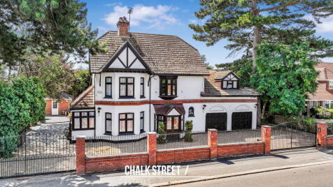 Herbert Road, Emerson Park, Hornchurch, RM11