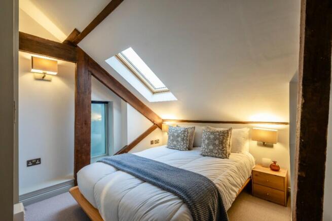 3 bed House to rent Image 11