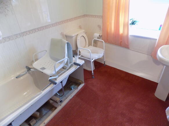 Photo 10