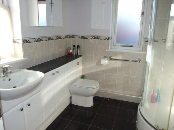 GF Shower Room