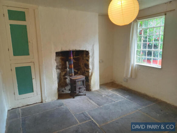 Pretty Terraced Period Cottage
