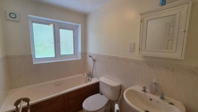 3 bed Detached for sale Image 4