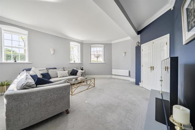 Living Area.jpg