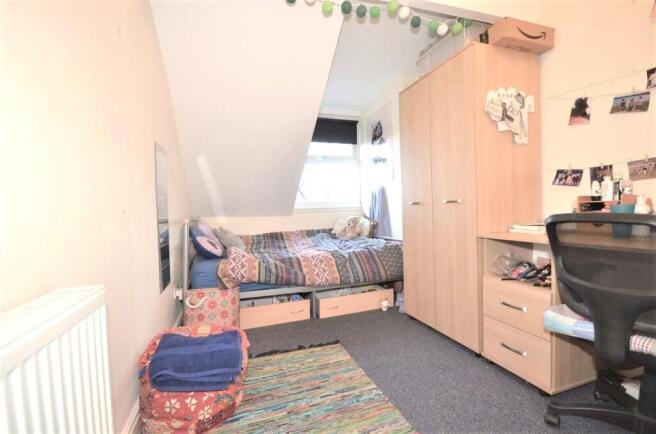 9 bed Terraced for sale Image 11
