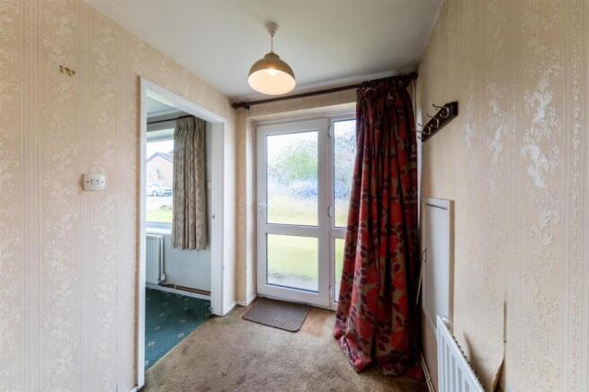 Oathills Drive, Tarporley photo 4