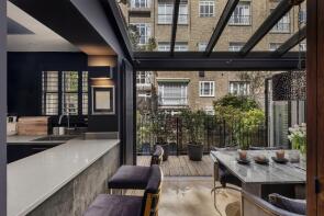 54, Eaton Mews West, London SW1W 9ET