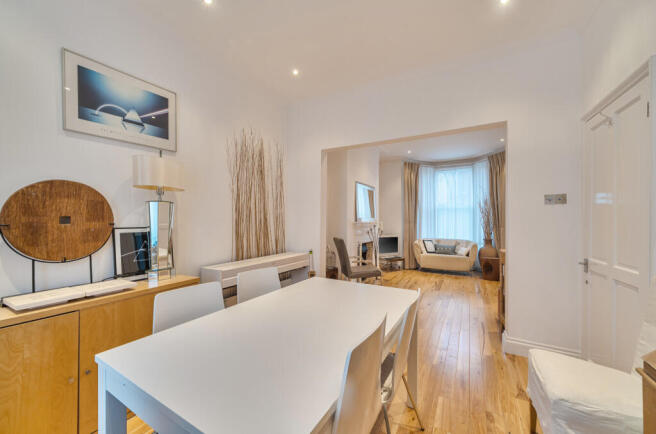 1408104-2-69821f3...