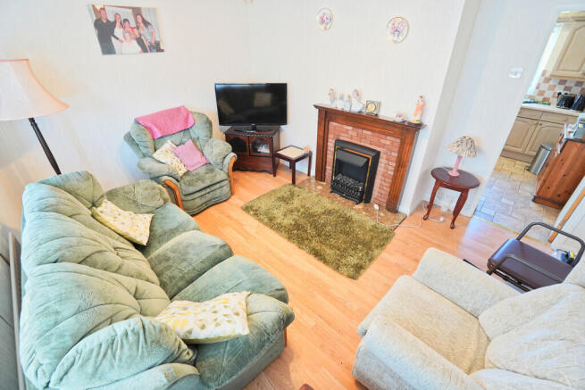 Photo 13