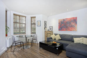 7, Benyon House, Myddelton Passage, London EC1R 1XJ
