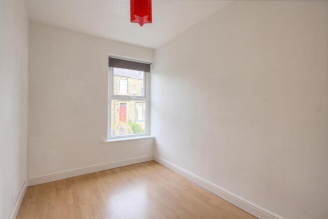 4 bed End of Terrace to rent Image 8