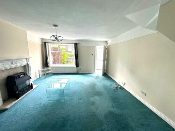 WhatsApp Image 2024-05-17 at 12.33.02 (2).jpeg