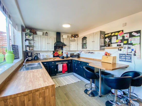 Kitchen / Diner
