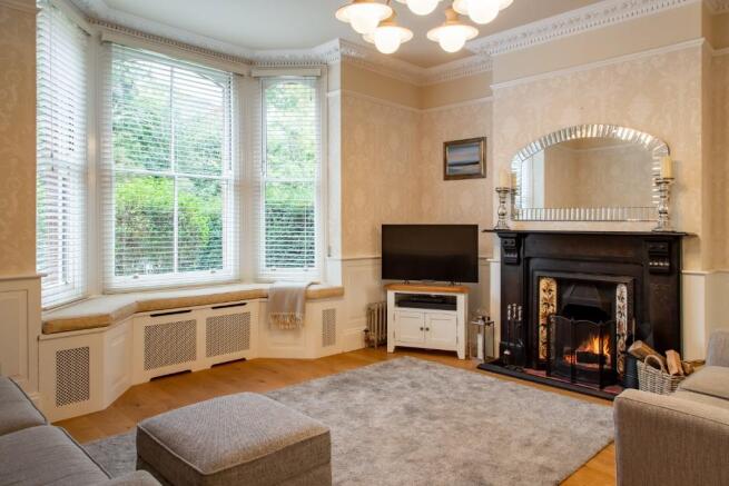 Elegant sitting room