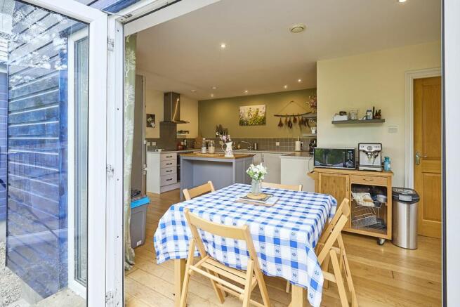 Kitchen/Dining Room