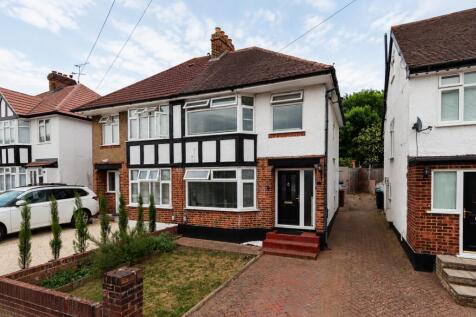 Valley Walk, Croxley Green