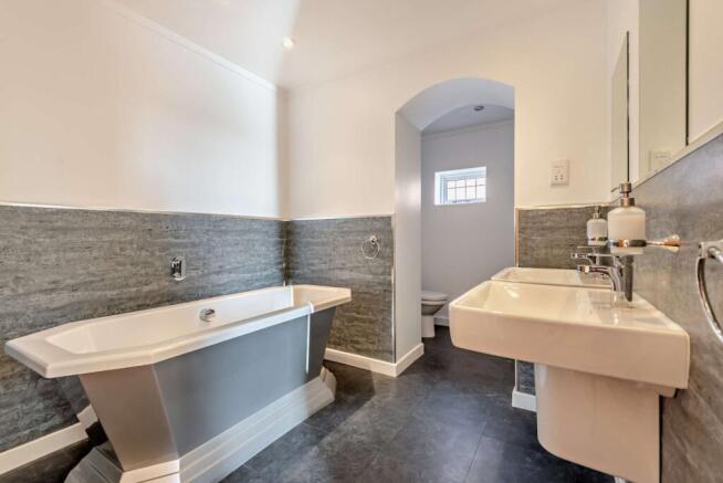 Ground Flr Bathroom