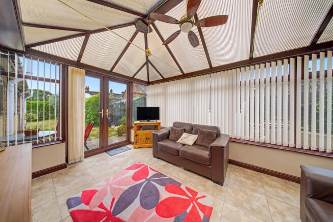 3 bed Detached Bungalow for sale Image 7