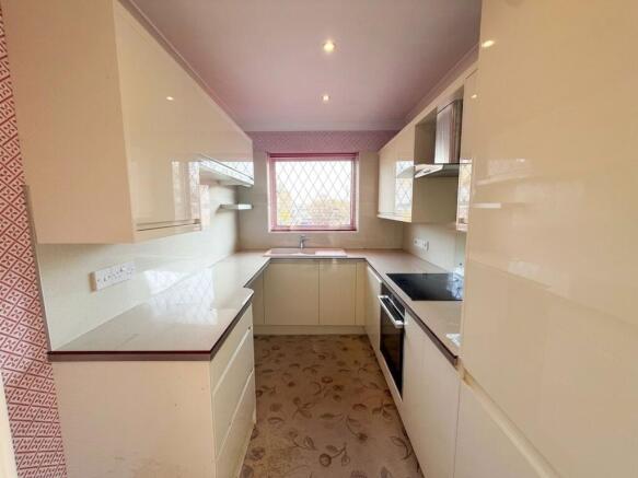 3 bed Semi-Detached Bungalow for sale Image 2