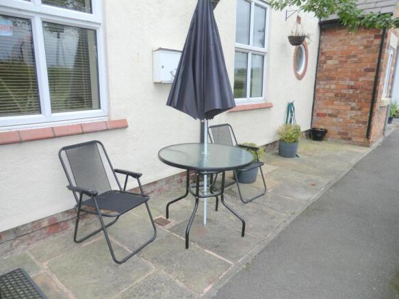 Front Sitting Area