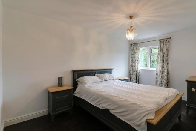 Bedroom 1 (Double)