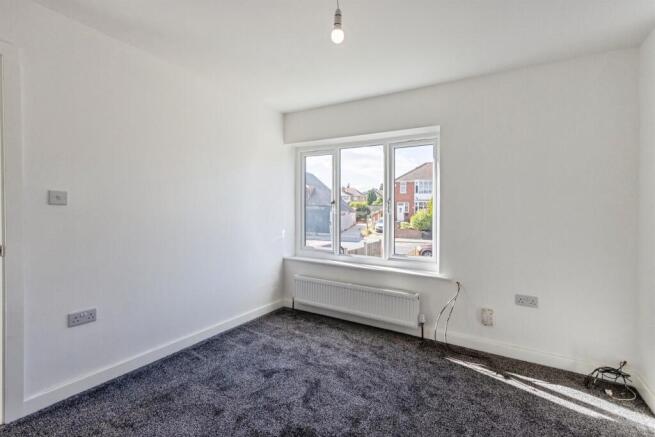 3 bed Semi-Detached for sale Image 8