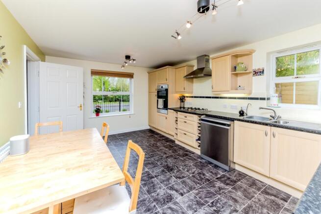 Kitchen / Breakfast