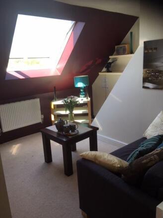 bedroom2.jpg