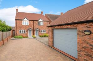 8, Doctors Close, Solihull B94 5AY