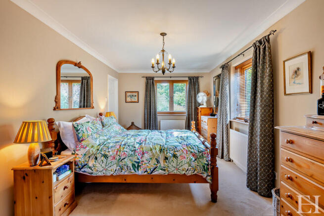 8616740-interiorW...
