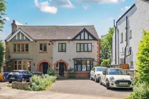 47, Cecil Road, Enfield EN2 6TJ