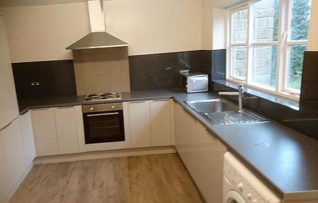7a Sale Hill Kitche n.JPG