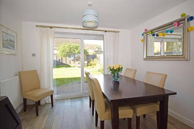8 Dugard Way, dining.jpg