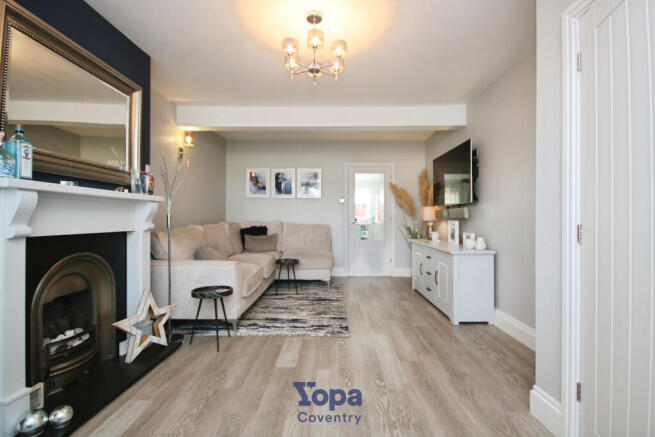 5b5f52bd-Living 202.JPG