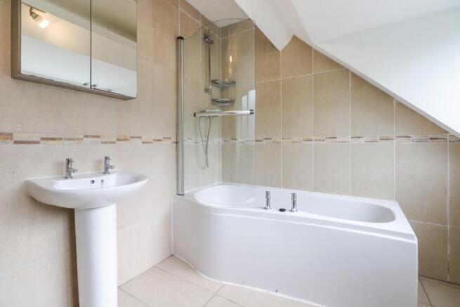 2 bed Terraced for sale Image 10