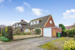 Raymur, Northallerton Road, Brompton DL6 2PY