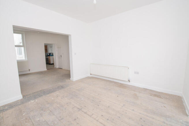 6 bed Terraced for sale Image 7