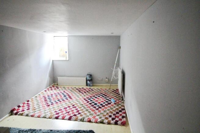 3 bed End of Terrace to rent Image 10