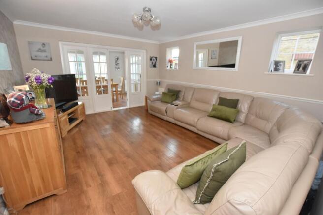 Open Plan Reception Room